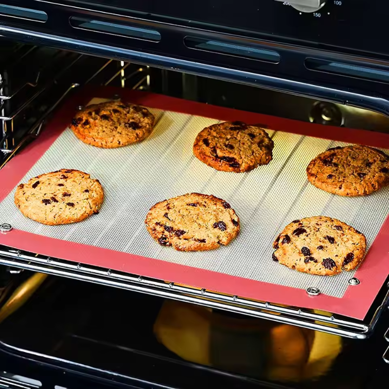 Non-Stick Baking Mat with with Button Edges