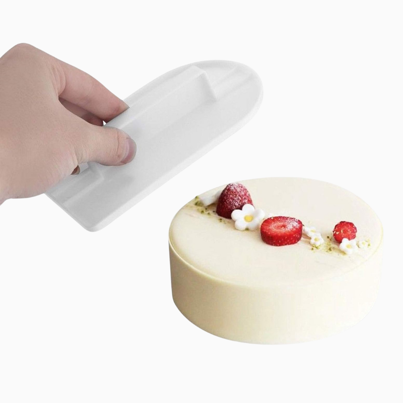 Adjustable Cake Scraper